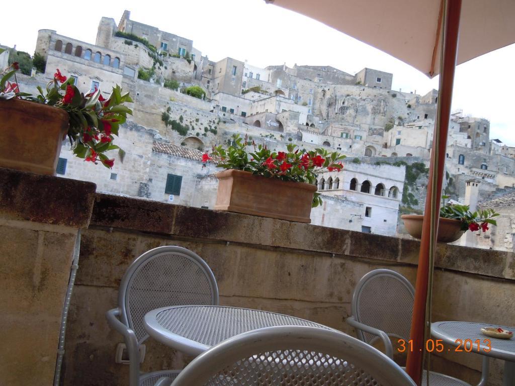 Sassolino Dimora Storica Matera Luaran gambar